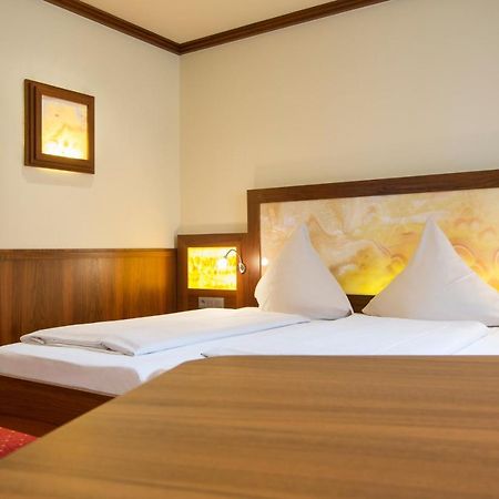 קונסטנץ Hotel Petershof מראה חיצוני תמונה