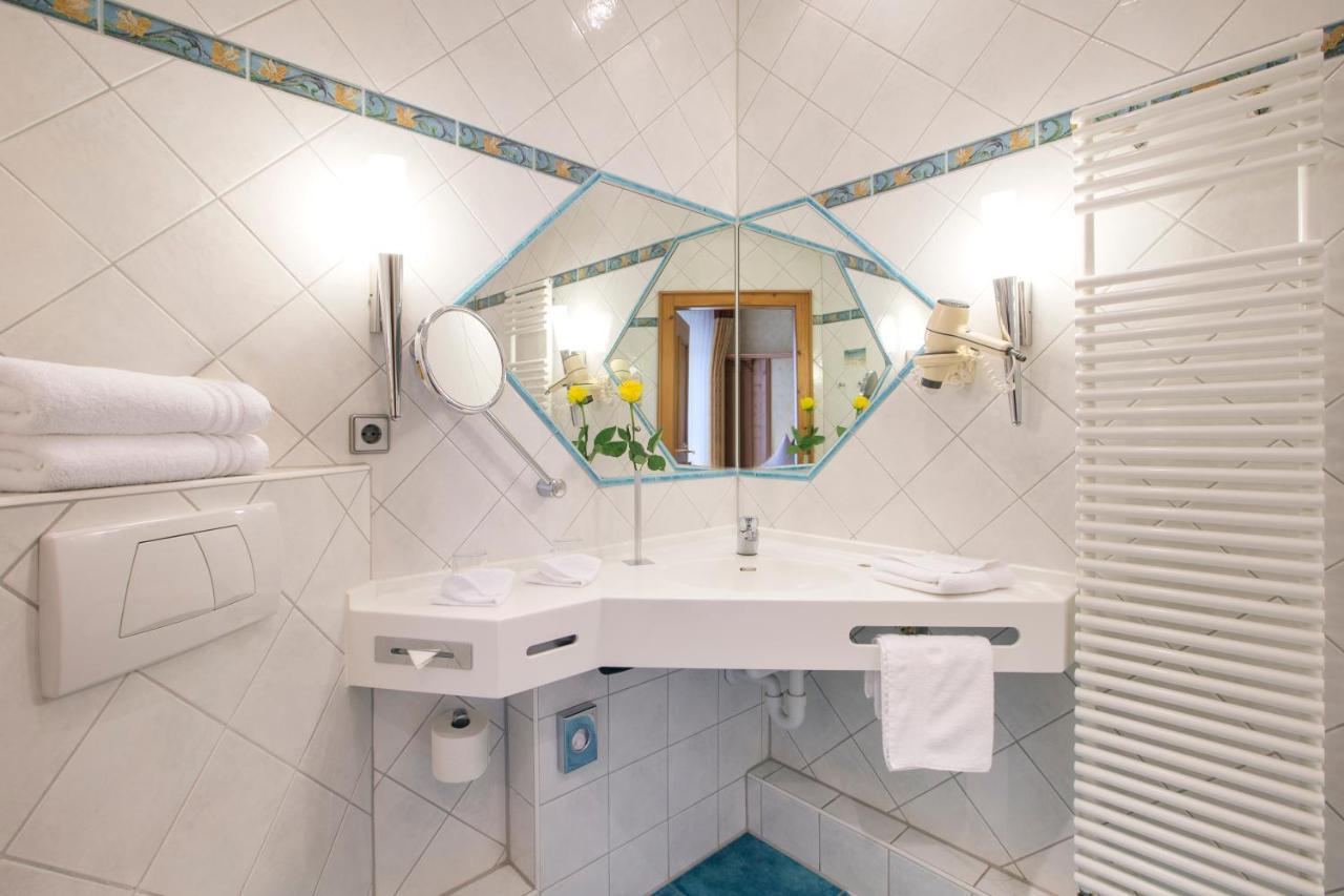 קונסטנץ Hotel Petershof מראה חיצוני תמונה